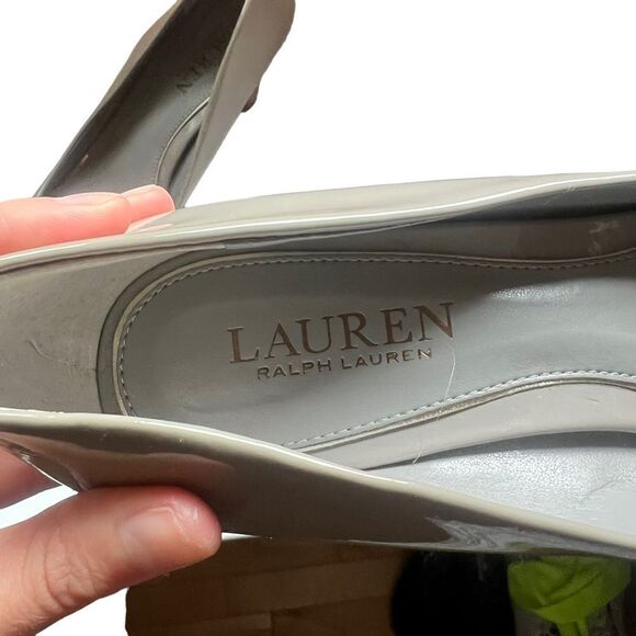 Lauren Ralph Lauren Hala sage green heels. Size 8‎ - Picture 3 of 10